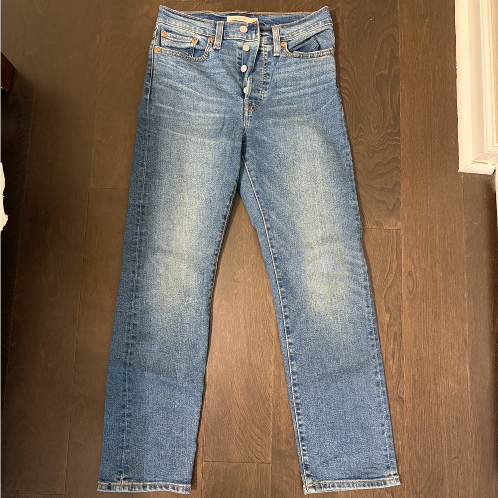 Levi's Women's Wedgie Straight-Leg Jeans